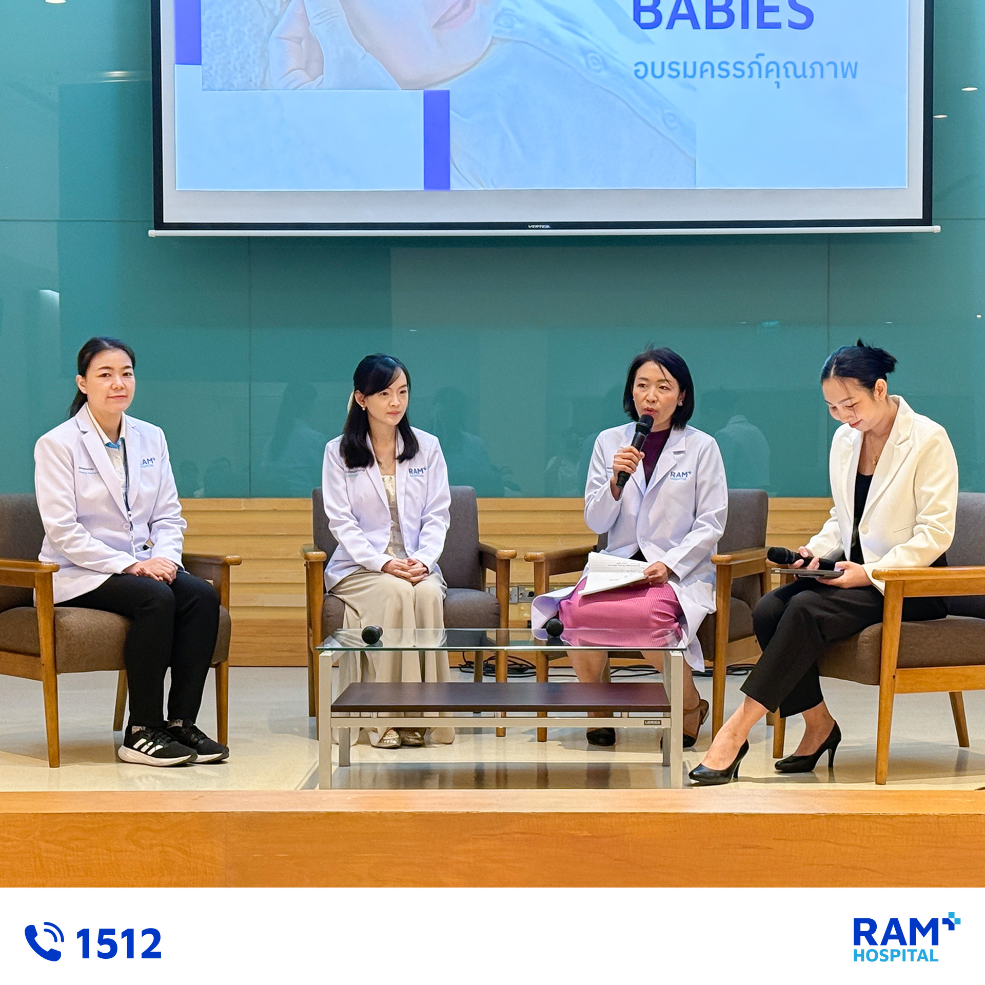 healthy mom and bebies