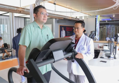 แน่นหน้าอก ร้าวไปแขนซ้าย เป็นพักๆ หลังทำบอลลูนแล้วรู้สึกโล่ง